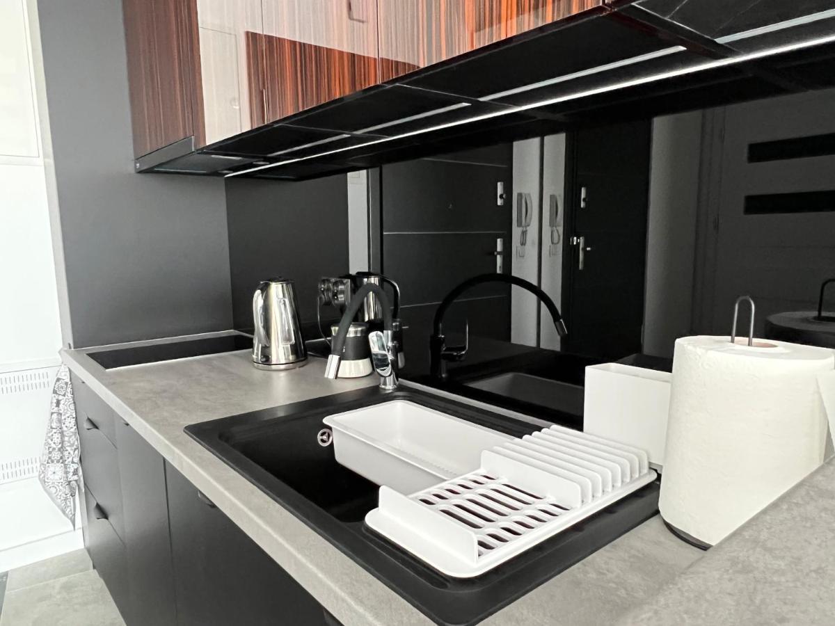 Apartament Premium Ze Zlota Wanna W Sypialni Widok Na Morze Dyskretny Taras Z Lozkiem - Baltyckie Sarbinowo 18 Exterior foto